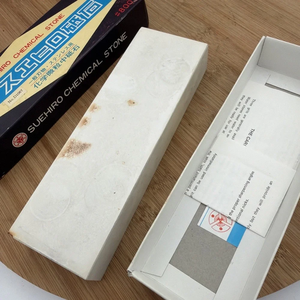 Suehiro sharpening honing wet stones---800 chemical Medium